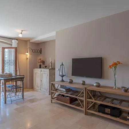 Apartment In Emilia- Amazing View Cernobbio